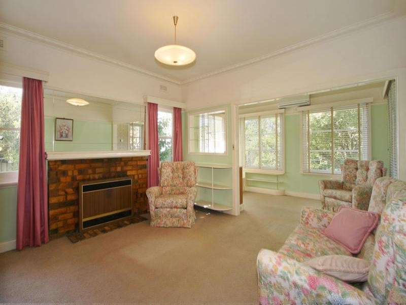 50 Jack Road, Cheltenham VIC 3192