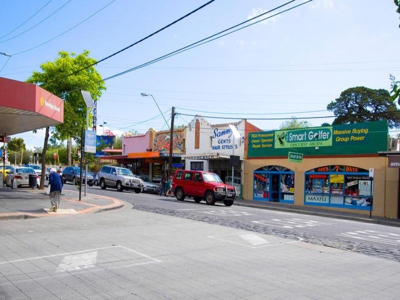 3 Fir Grove, Cheltenham VIC 3192