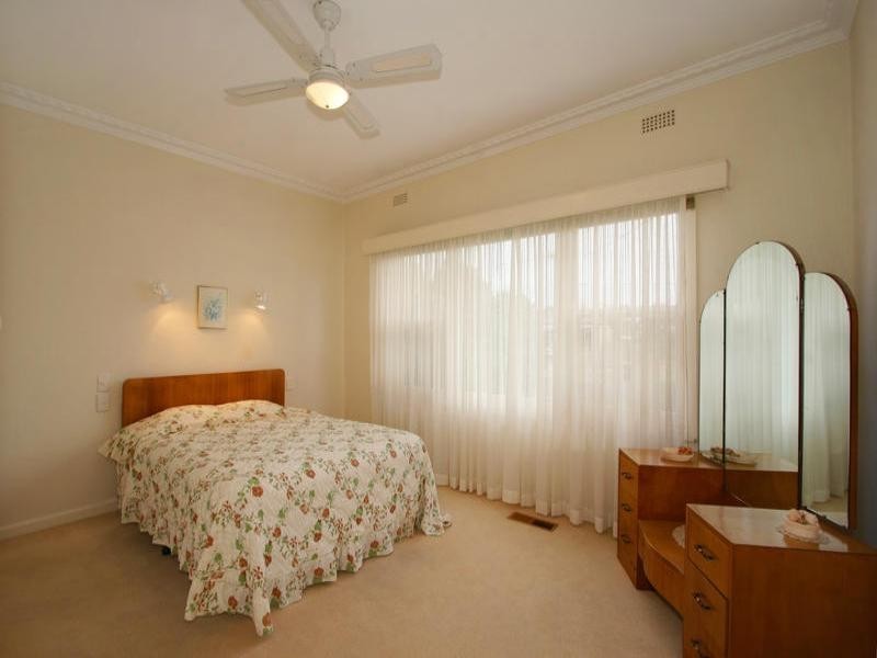 11 Wedd Street, Cheltenham VIC 3192