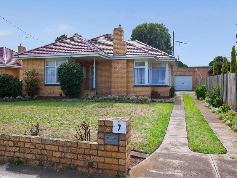 7 Dallas Street, Mentone VIC 3194