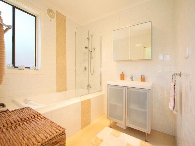 1 Emery Drive, Dingley Village VIC 3172