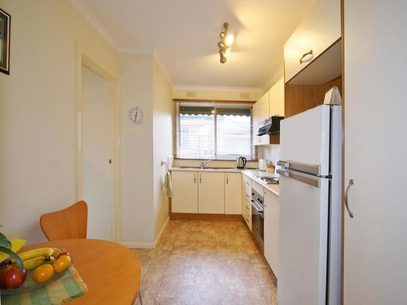 11/8 Argus Street, Cheltenham VIC 3192