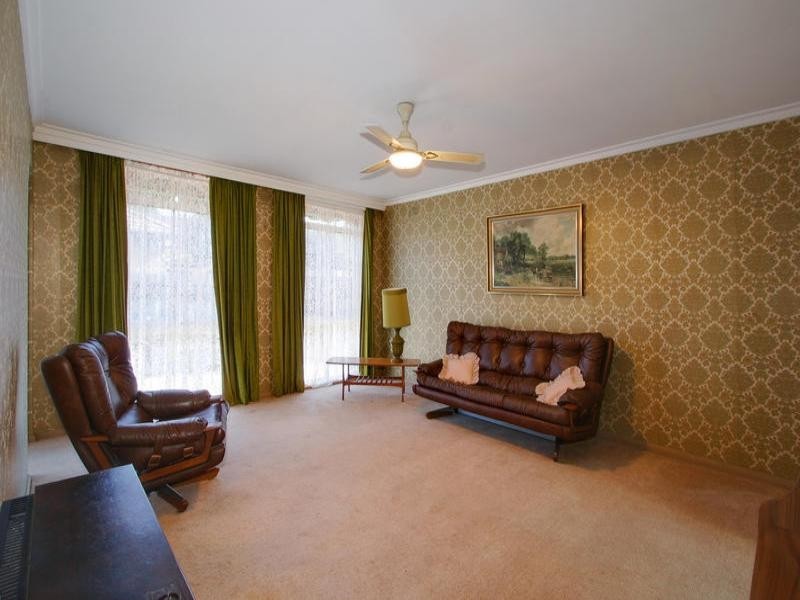 2/11 Argus Street, Cheltenham VIC 3192