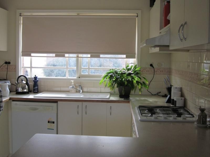 1 Tintern Mews, Cheltenham VIC 3192