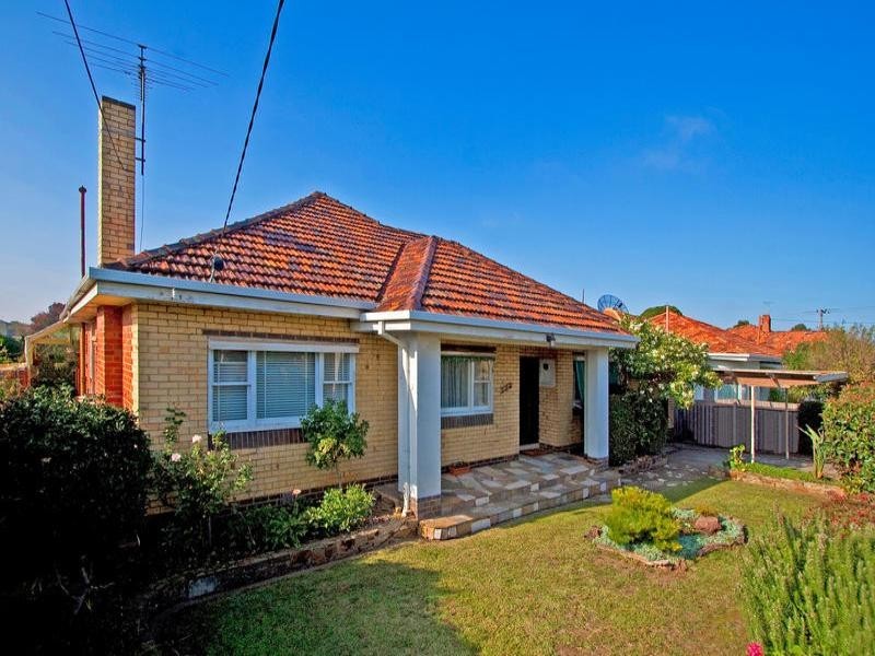 228 Victoria Road, Northcote VIC 3070