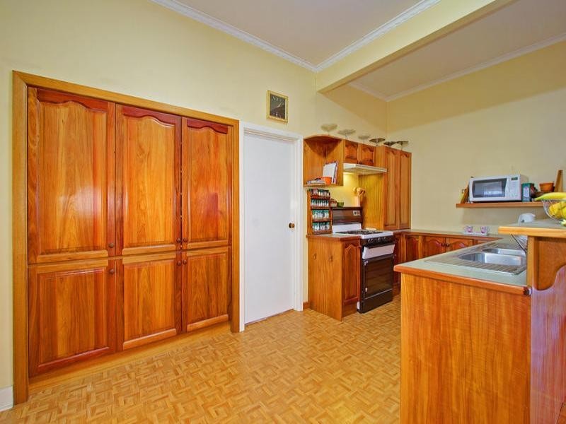 228 Victoria Road, Northcote VIC 3070