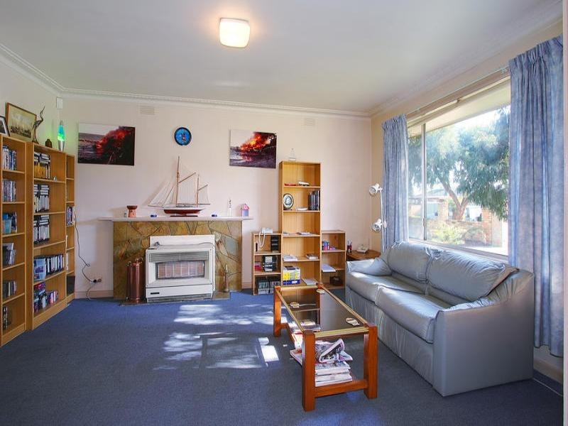 37 Fellowes Street, Seaford VIC 3198