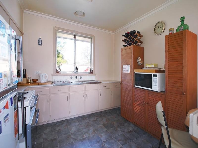 37 Fellowes Street, Seaford VIC 3198