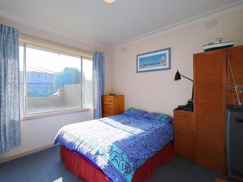 37 Fellowes Street, Seaford VIC 3198