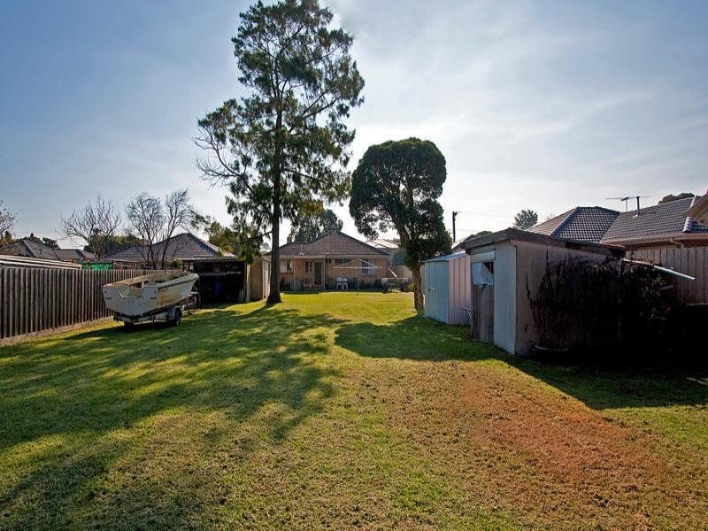 37 Fellowes Street, Seaford VIC 3198