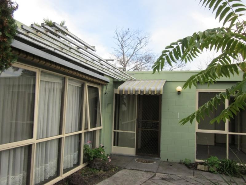 5/4 Harley Street, Dingley Village VIC 3172