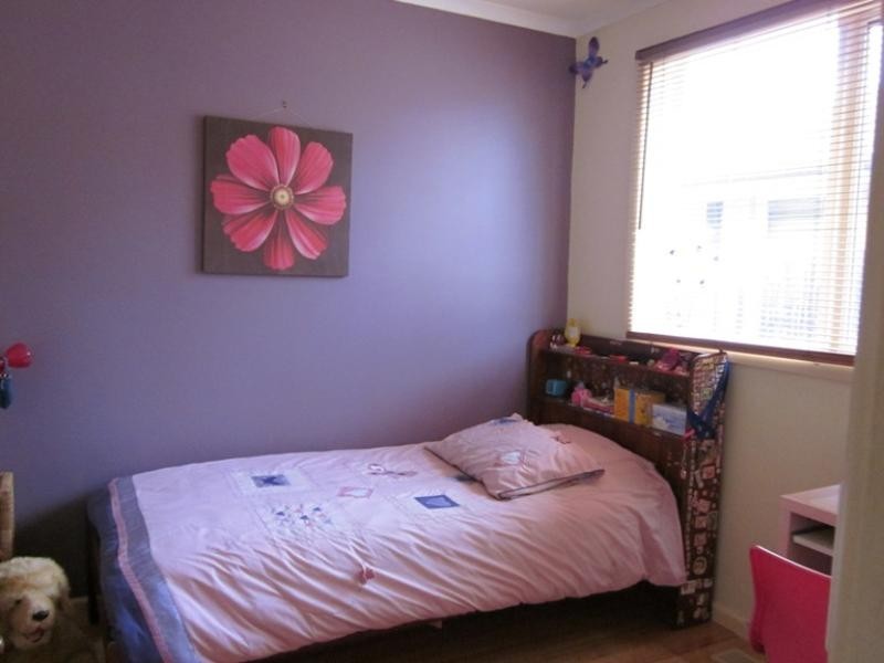 20 Moonda Grove, Cheltenham VIC 3192