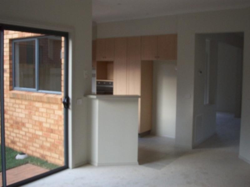 6 Soutar Place, Heatherton VIC 3202