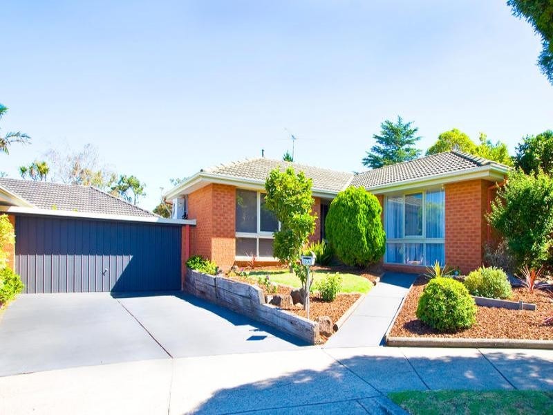 2A Kayden Street, Cheltenham VIC 3192