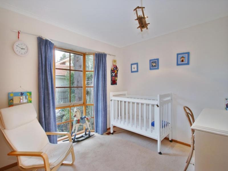 6B Stuart Avenue, Cheltenham VIC 3192