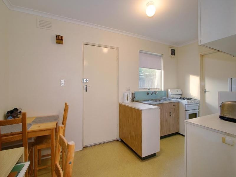 12/5 Brindisi Street, Mentone VIC 3194