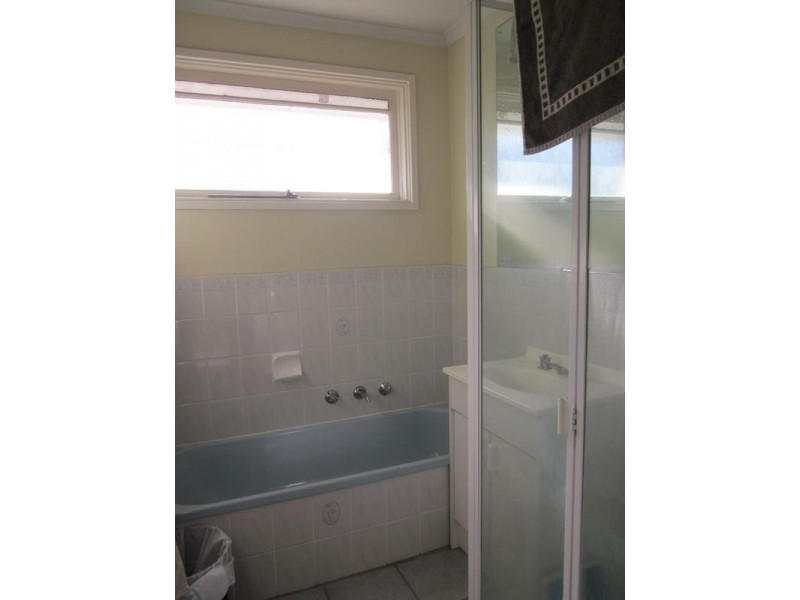 2/202 Warrigal Road, Cheltenham VIC 3192