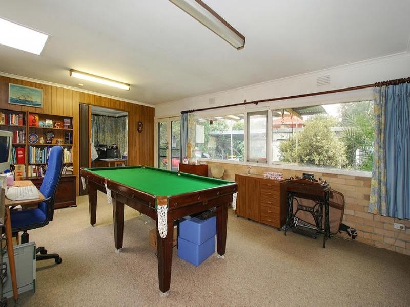 31 Edmond Street, Parkdale VIC 3195