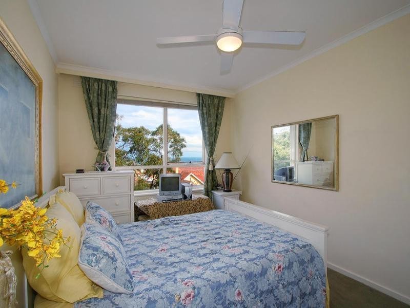 11/41 Bay Road, Sandringham VIC 3191