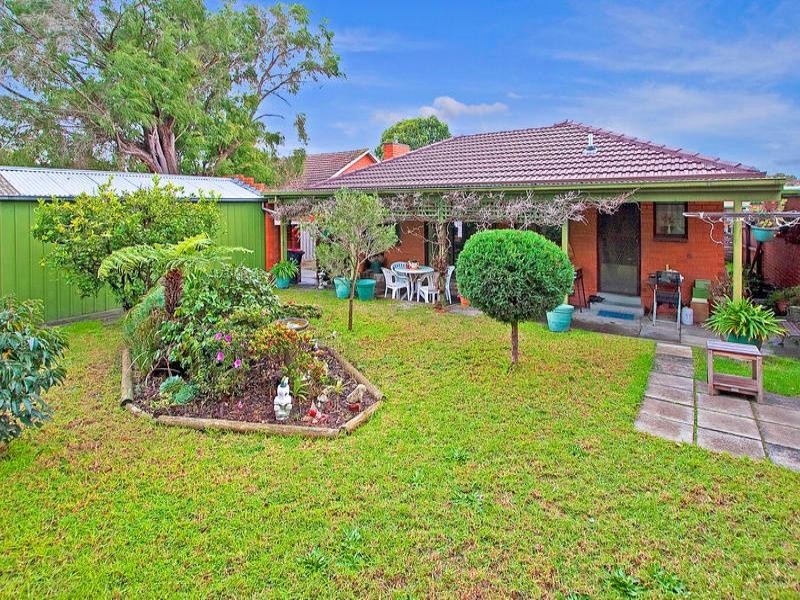 21 Eunice Drive, Cheltenham VIC 3192