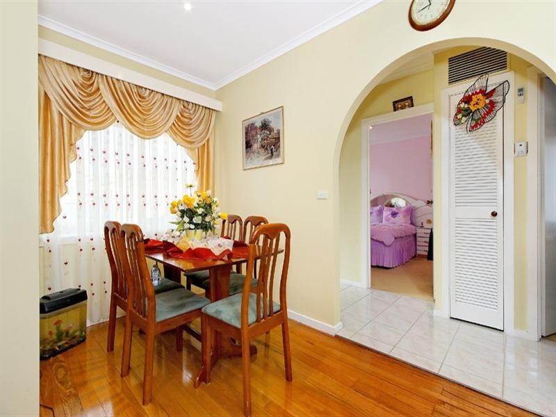 4/90-92 Chesterville Road, Cheltenham VIC 3192