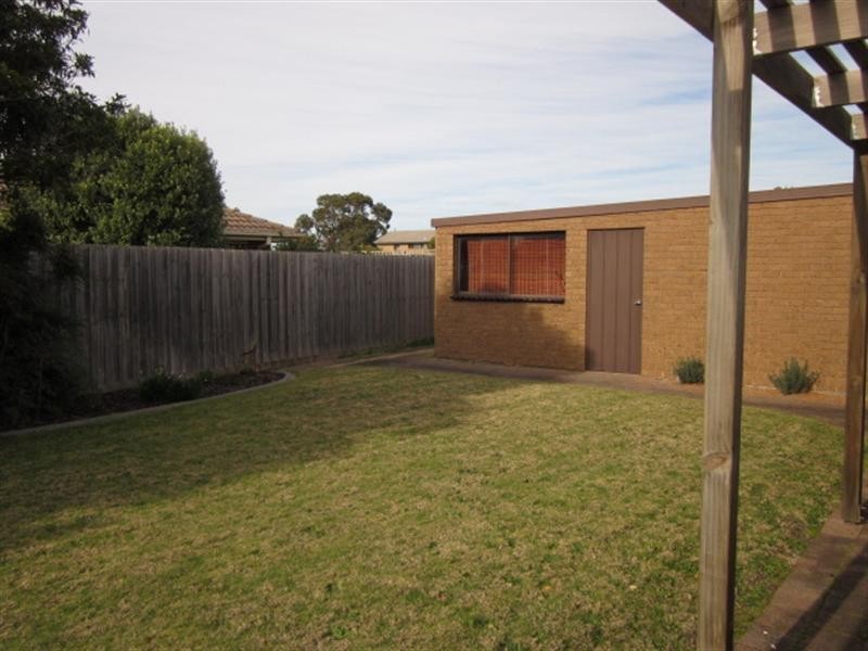 5 Venus Court, Dingley Village VIC 3172