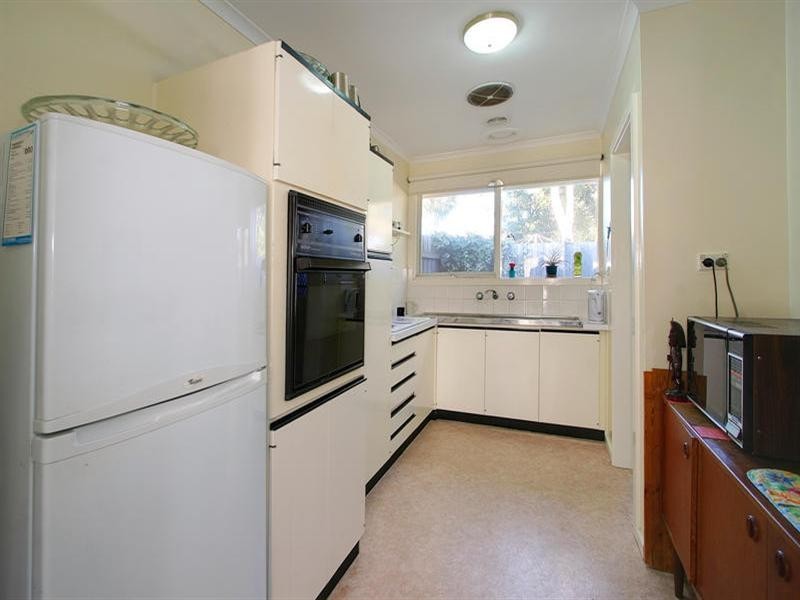 11/3-5 Spencer Street, Mentone VIC 3194