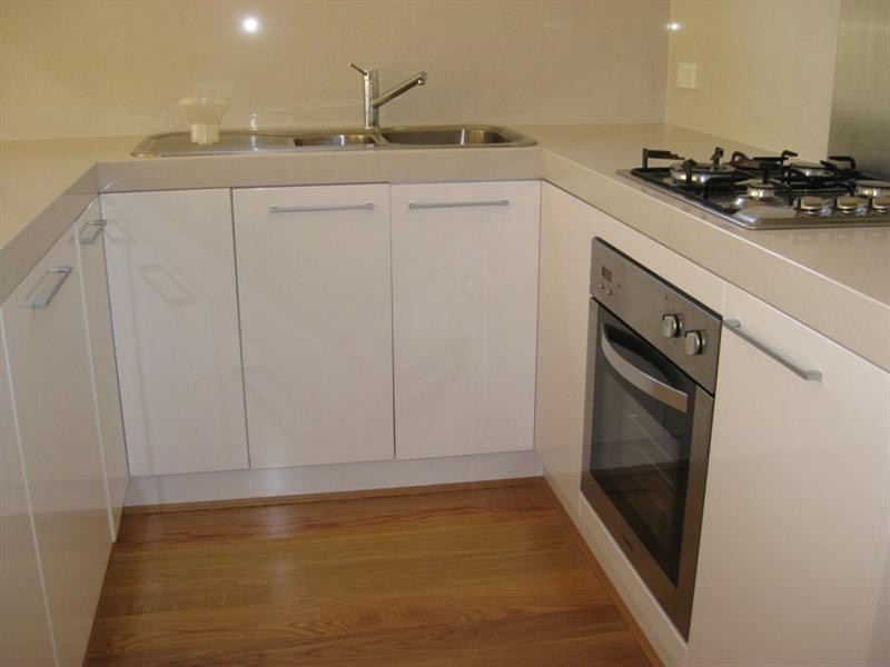 1/3 Evergreen Circuit, Cheltenham VIC 3192