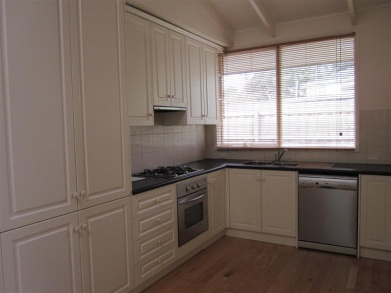 93 Beatrice Street, Cheltenham VIC 3192