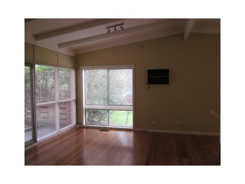 2 Anita Avenue, Dingley Village VIC 3172