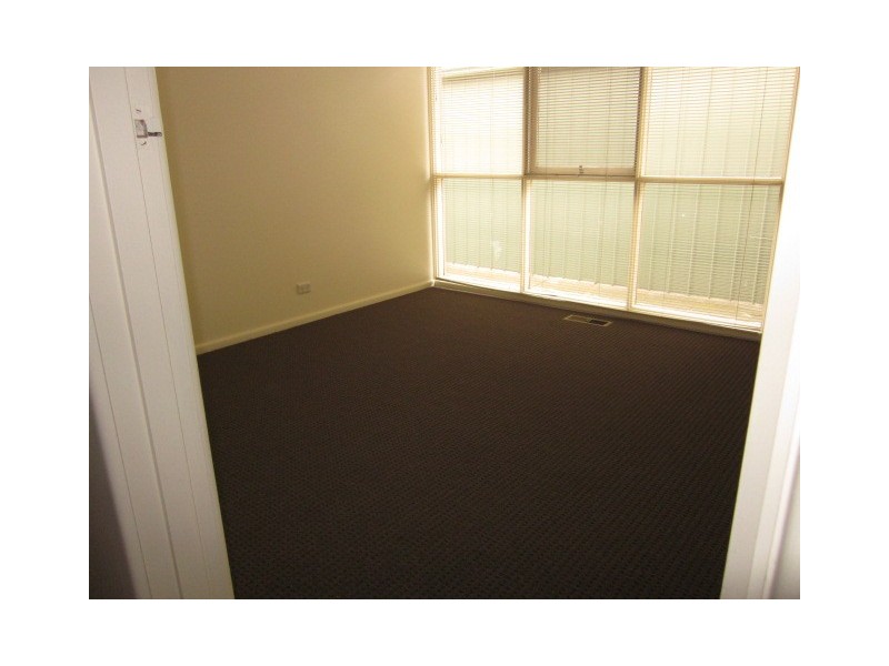 2 Anita Avenue, Dingley Village VIC 3172