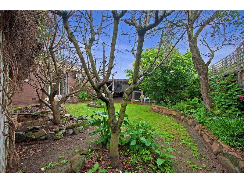 4 Callaghan Court, Cheltenham VIC 3192