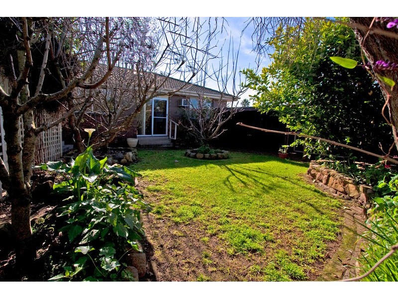 4 Callaghan Court, Cheltenham VIC 3192