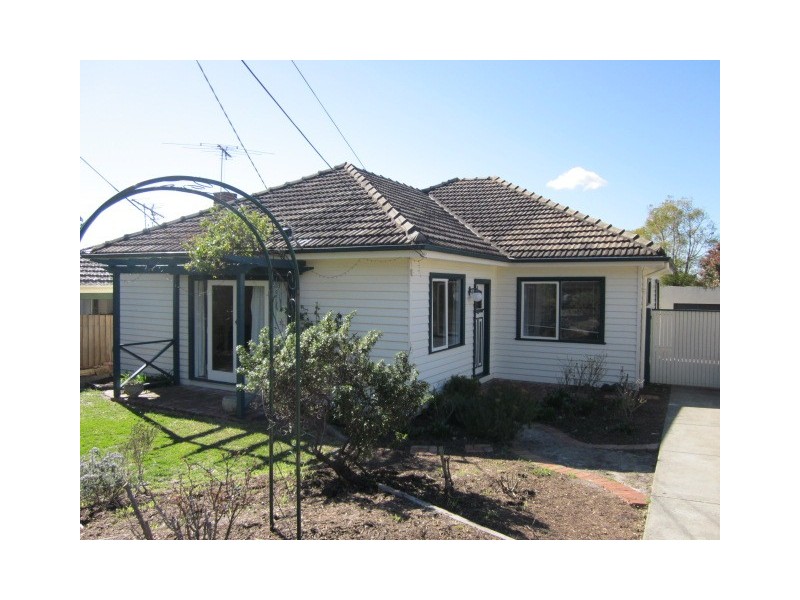 8 Jarrahdale Street, Cheltenham VIC 3192