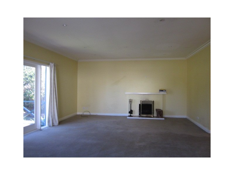 8 Jarrahdale Street, Cheltenham VIC 3192