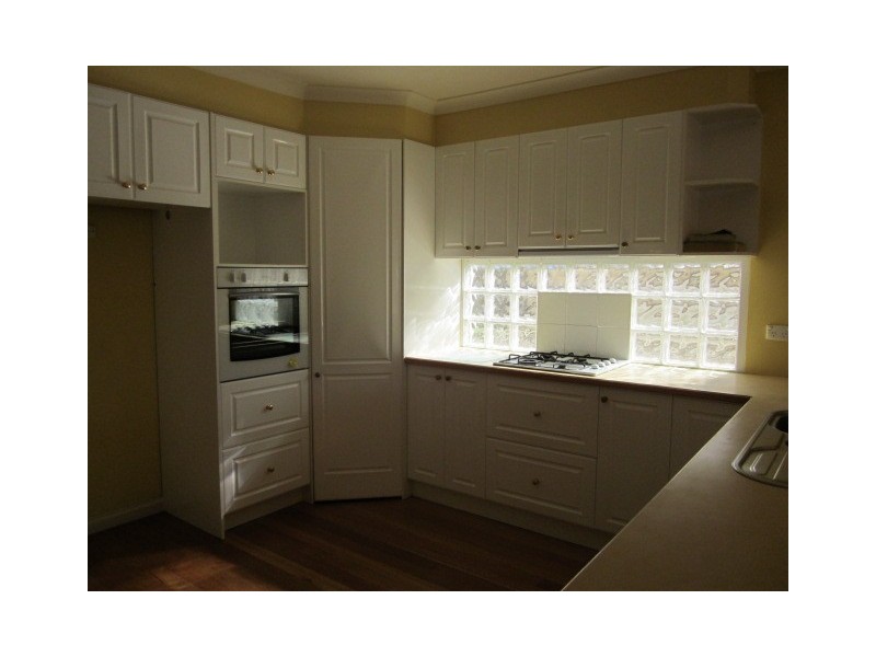 8 Jarrahdale Street, Cheltenham VIC 3192