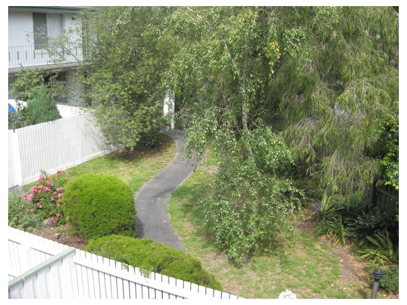 6/107 Warrigal Road, Mentone VIC 3194