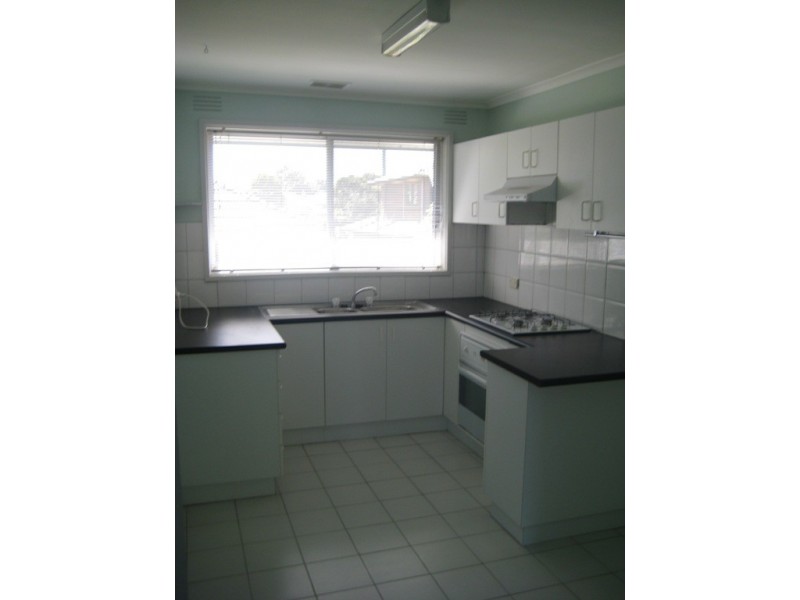 6/107 Warrigal Road, Mentone VIC 3194