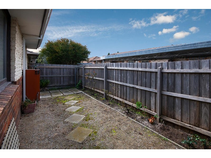 2/9 Argus Street, Cheltenham VIC 3192