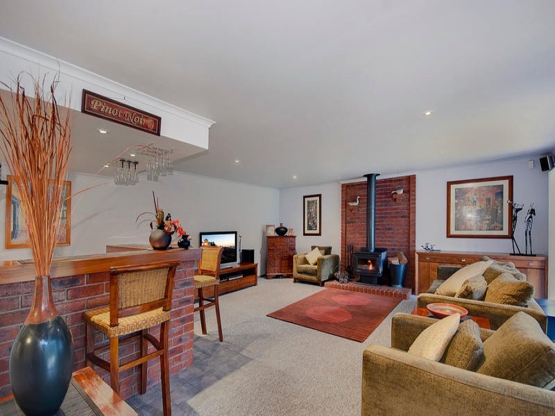 50 Palm Beach Drive, Patterson Lakes VIC 3197