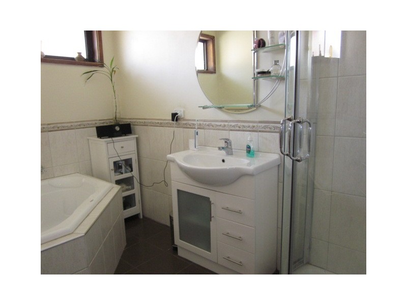 57 Howard Road, Dingley Village VIC 3172