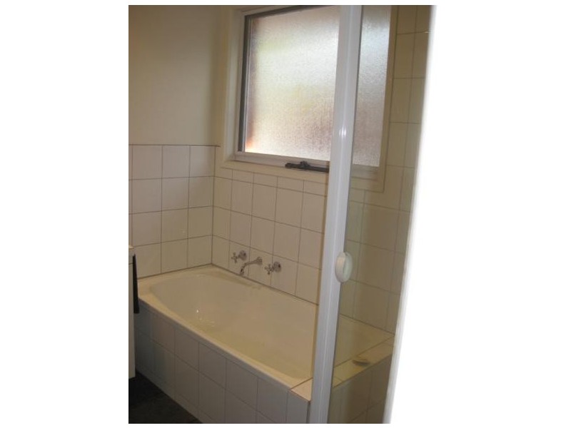 1/8 Baringhup Street, Cheltenham VIC 3192