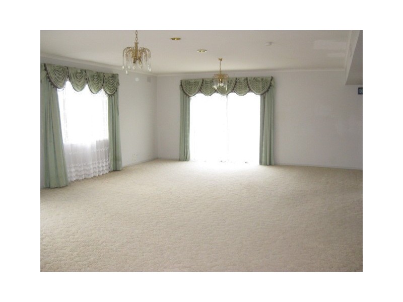 12 Herbert Street, Parkdale VIC 3195