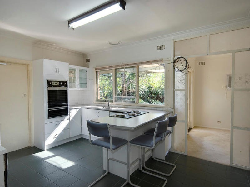46 Weatherall Road, Cheltenham VIC 3192