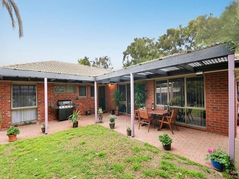 50 Palm Beach Drive, Patterson Lakes VIC 3197