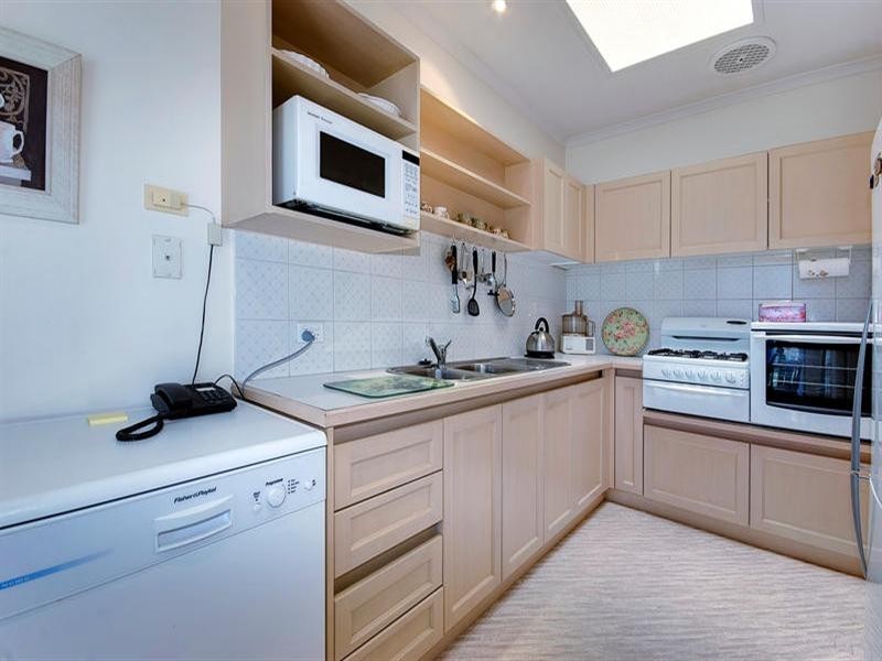 10/62 Cavanagh Street, Cheltenham VIC 3192