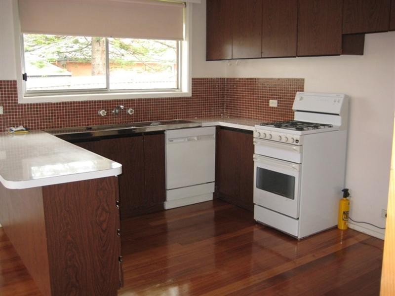 62 Village Drive, Dingley Village VIC 3172