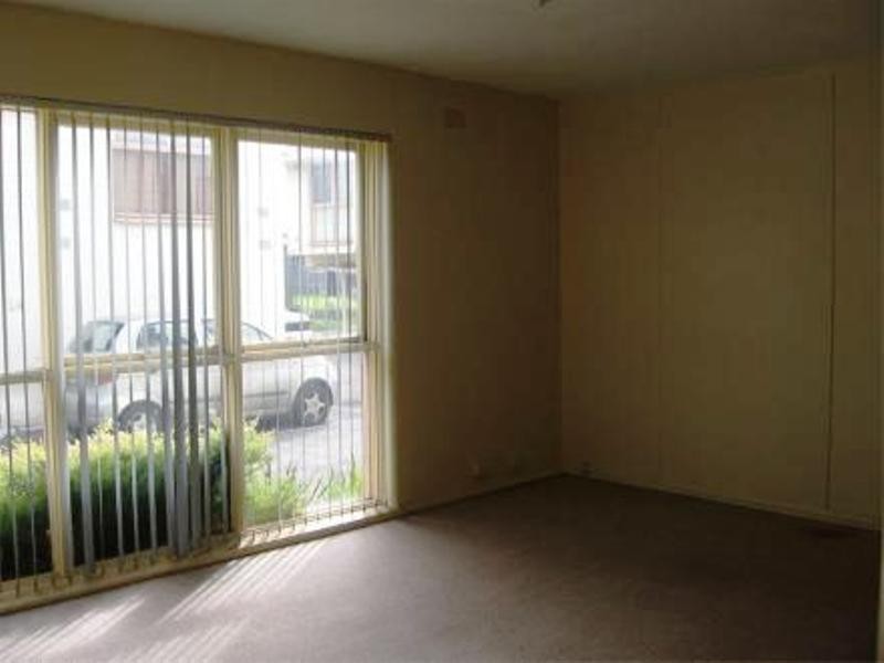 2/1379 Nepean Highway, Cheltenham VIC 3192