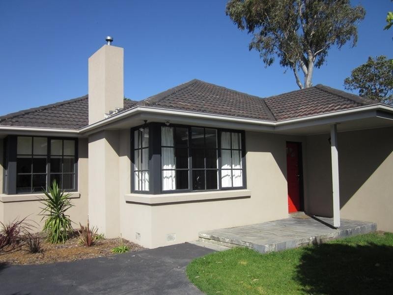 8 Gawler Court, Cheltenham VIC 3192