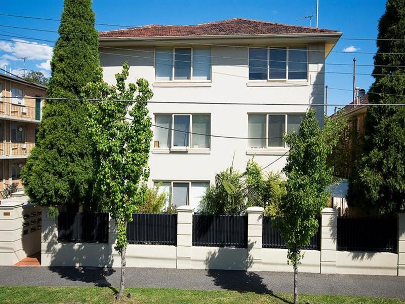 1/33 Byron Street, Elwood VIC 3184